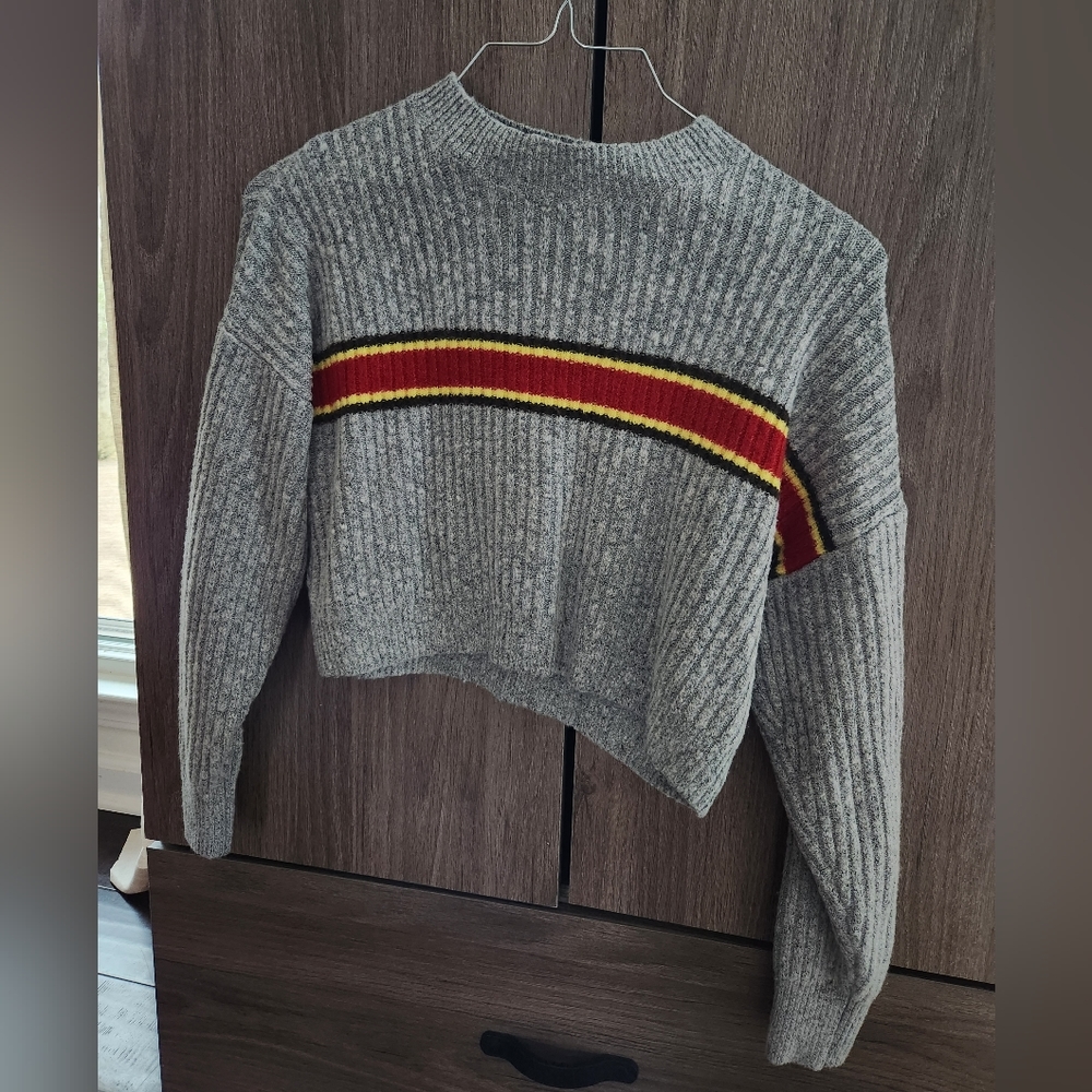 Long Sleeved Cropped Sweater